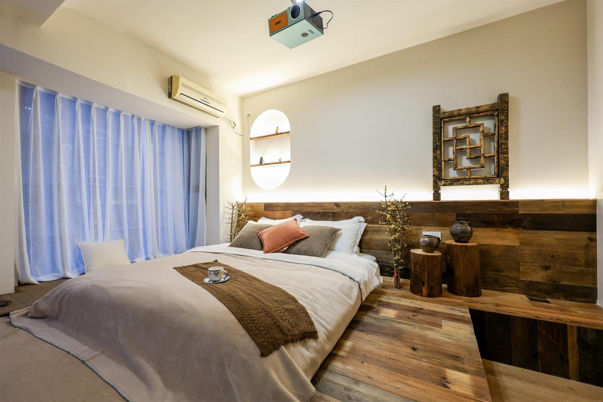 Apartment Baihong Riverview Apartment-hongya Cave *